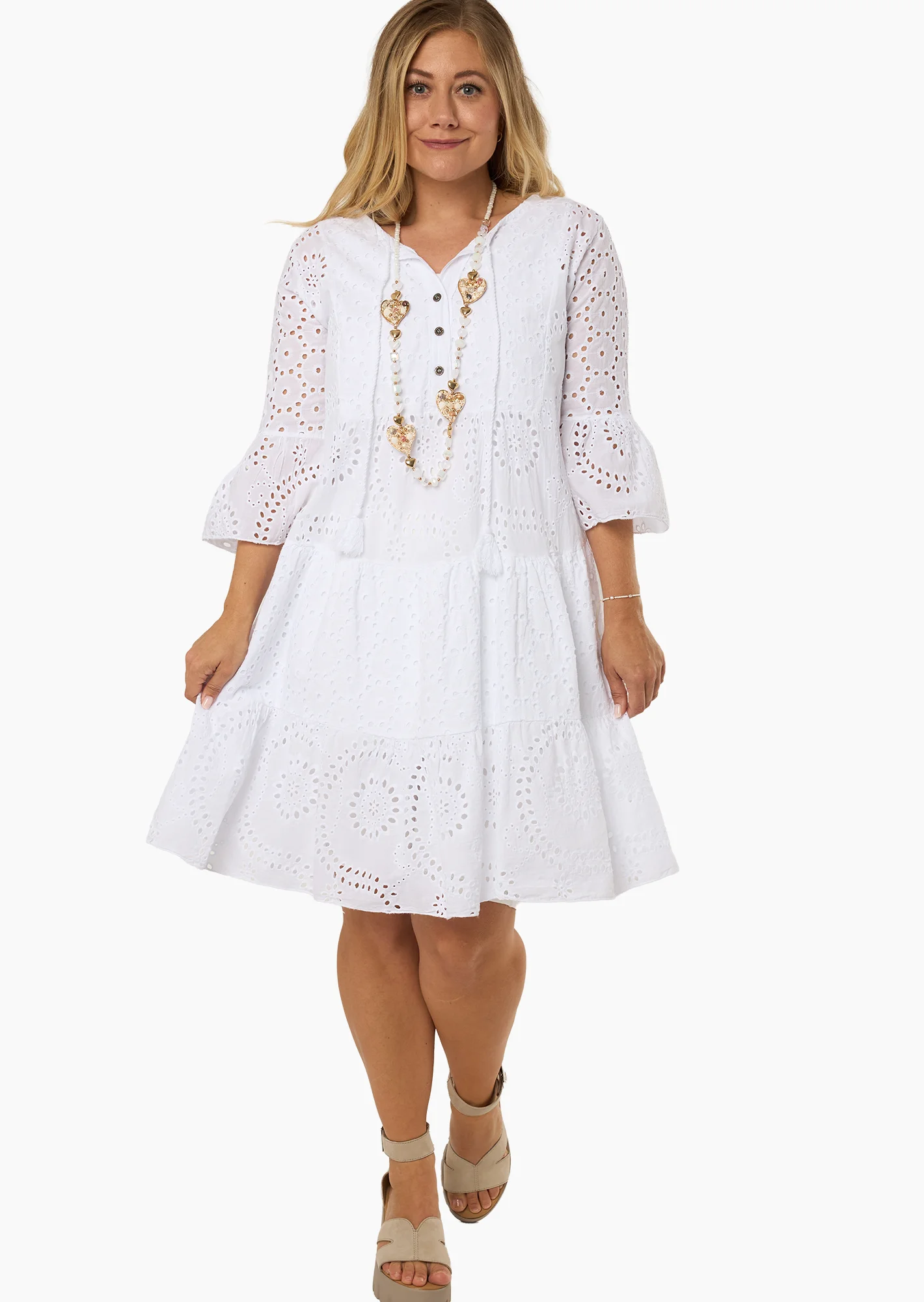 Kleid mit Lochstickerei, weiß
