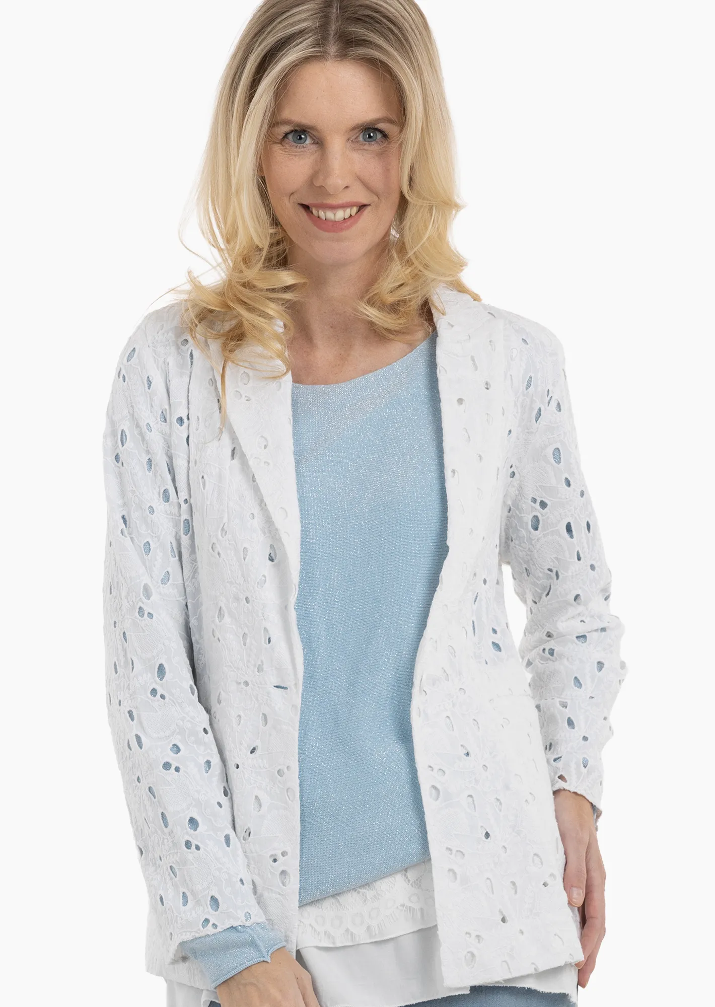Blazer mit Lochstickerei, offwhite