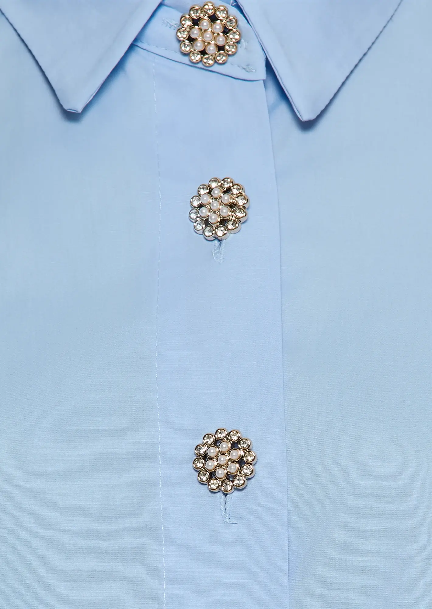 Bluse mit dekorativen Knöpfen, eiskristall