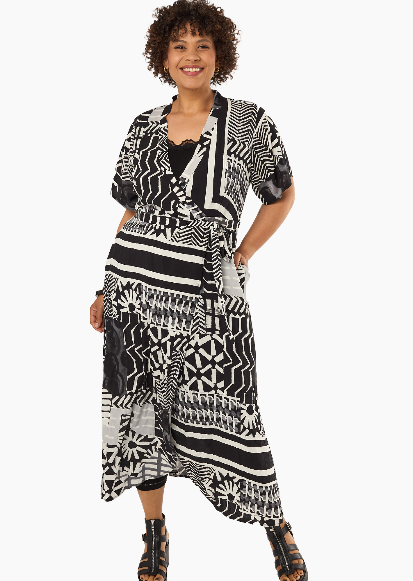 gemustertes Wickelkleid,