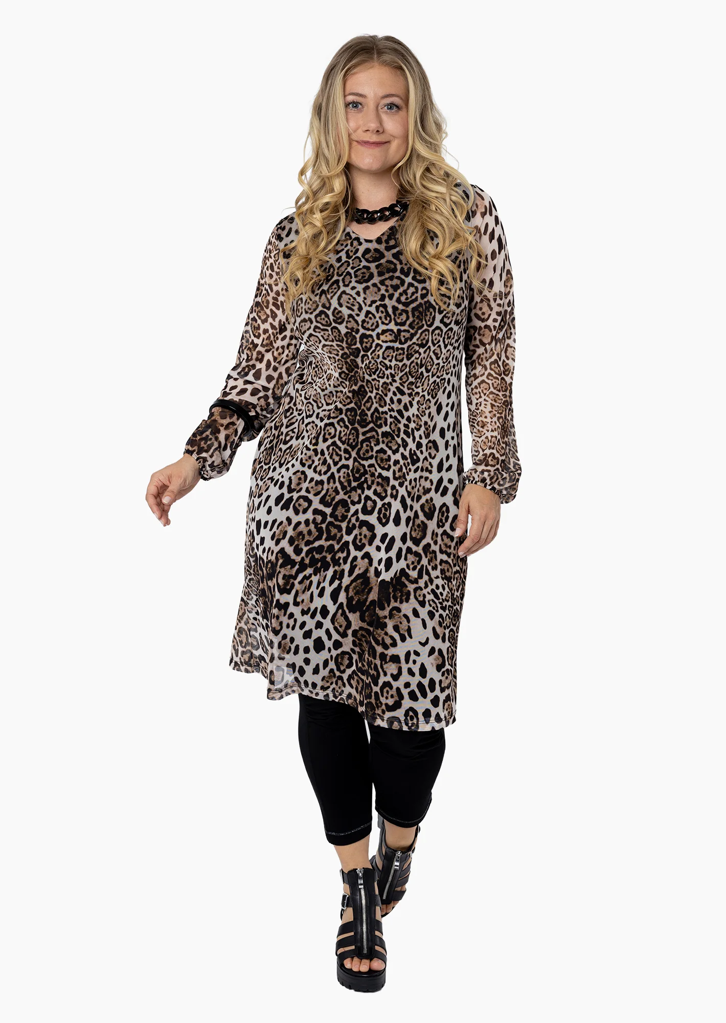 Midi-Kleid im Alloverleoprint,