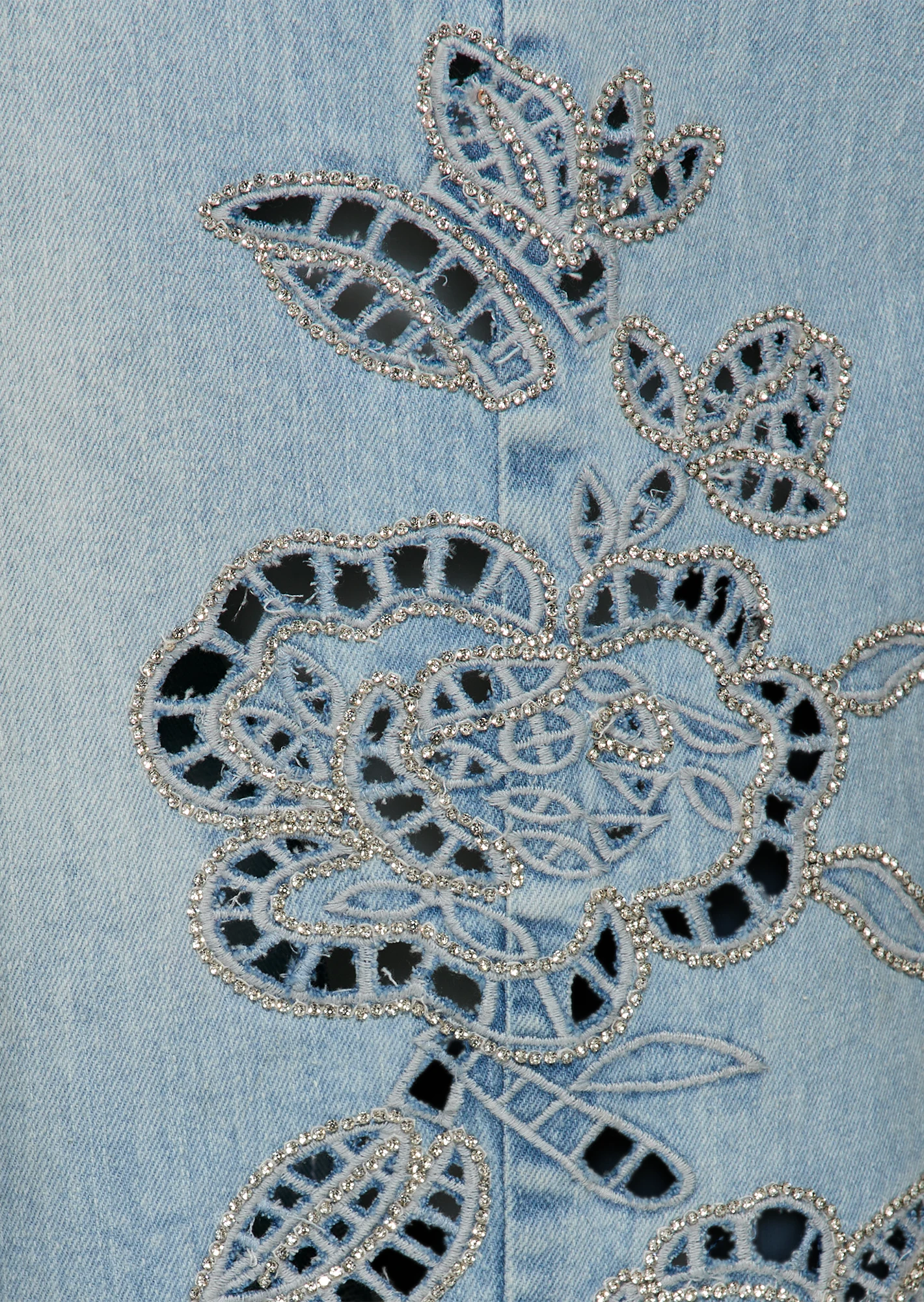 Jeans mit Lochstickerei, bleached blue denim
