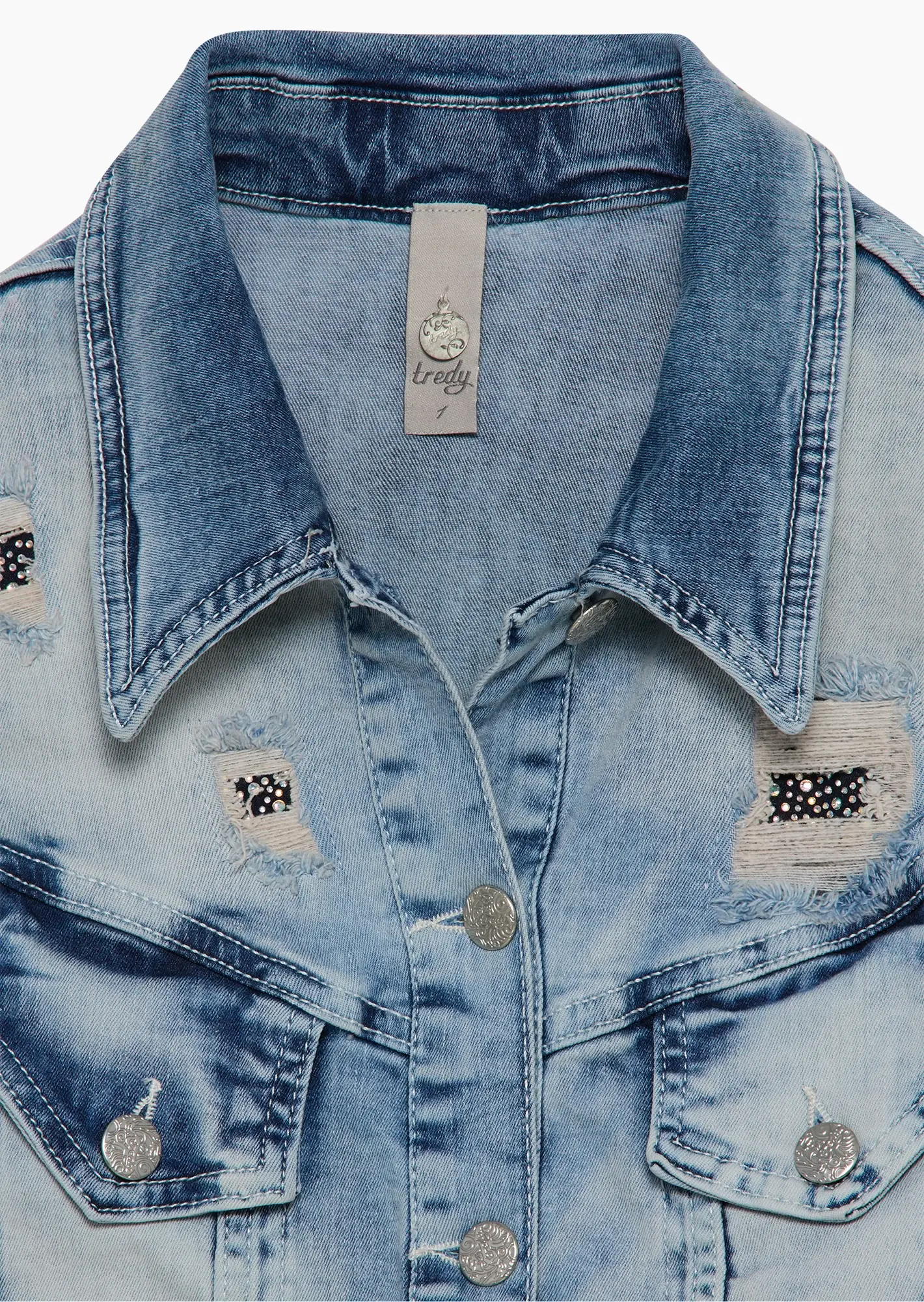 Jeansjacke mit destroyed Details, bleached denim