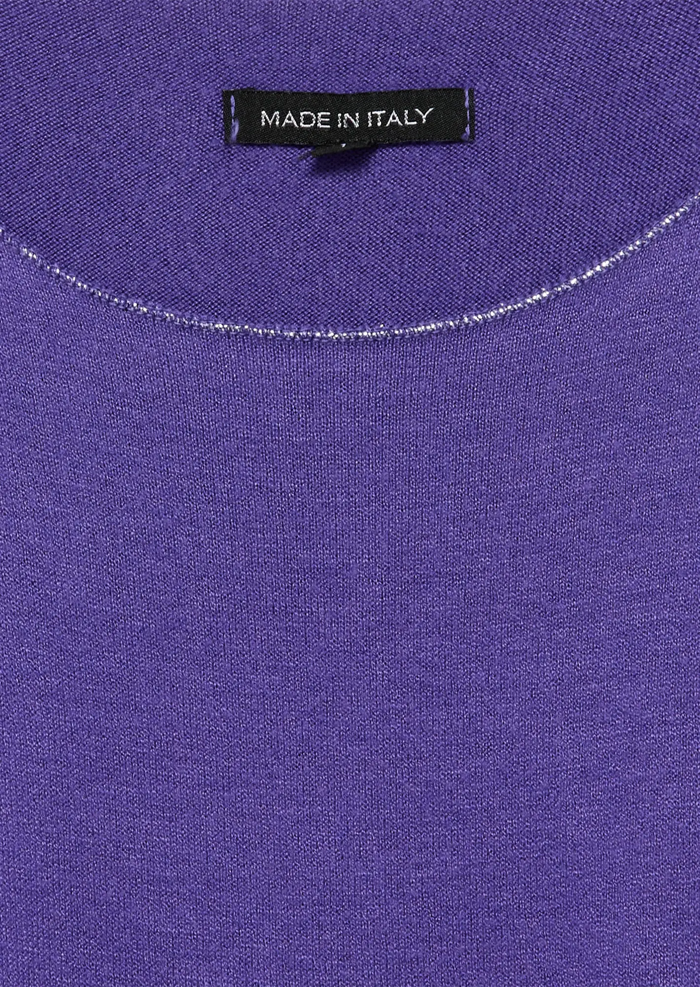 Langarmshirt in Feinstrick, electric purple