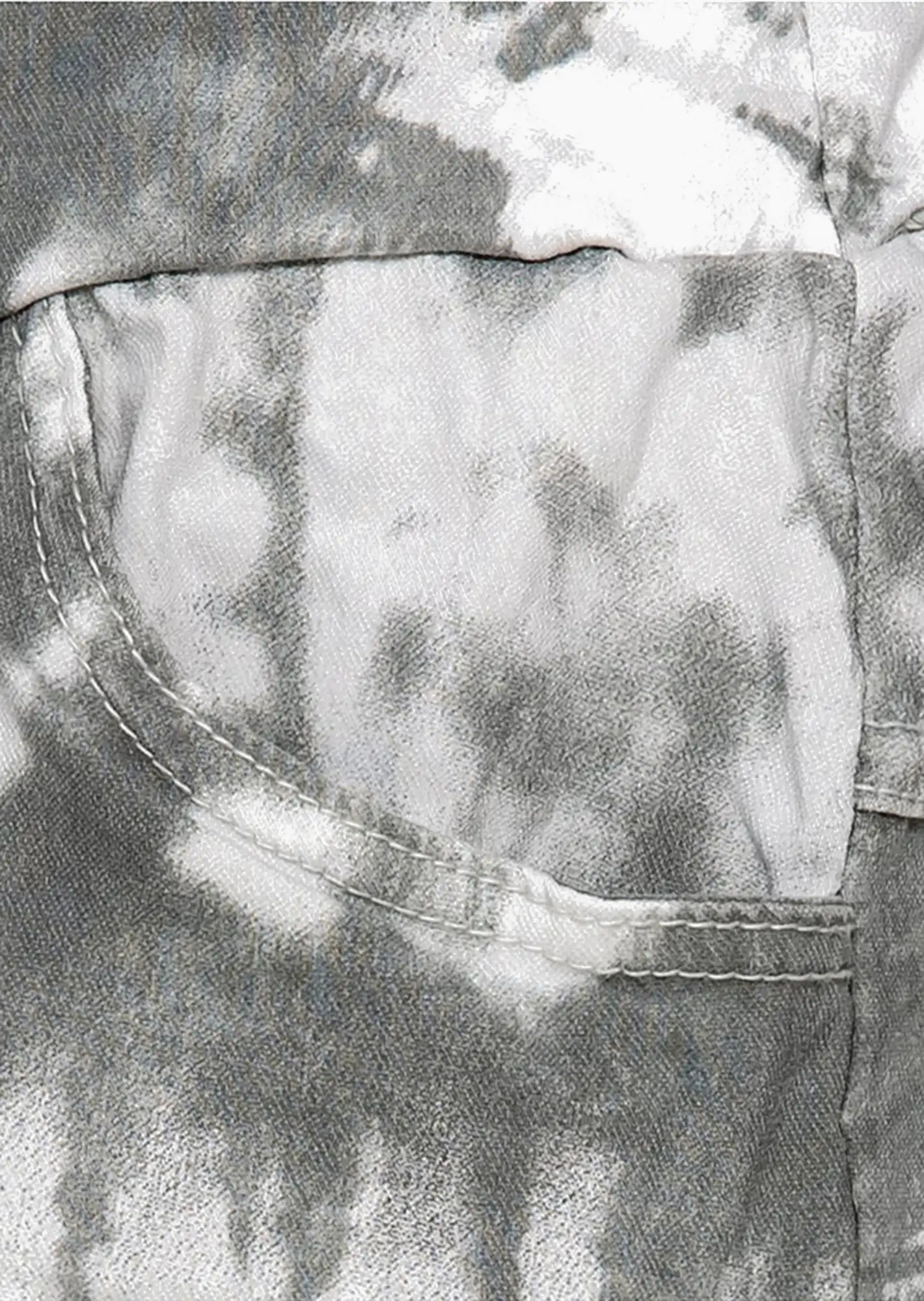 Hose im Batik-Print, grau