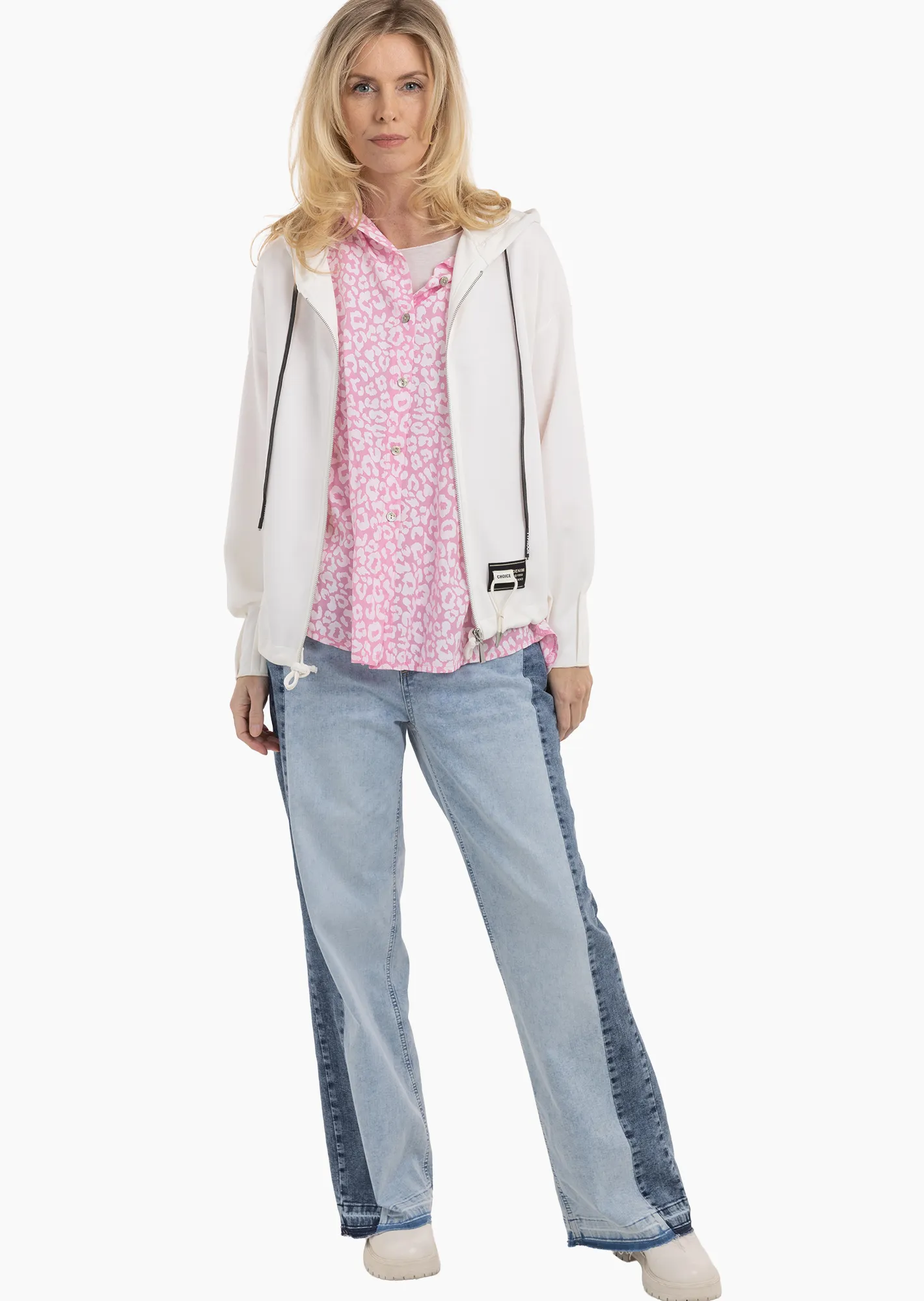 Sweatjacke mit Ziernähten, offwhite