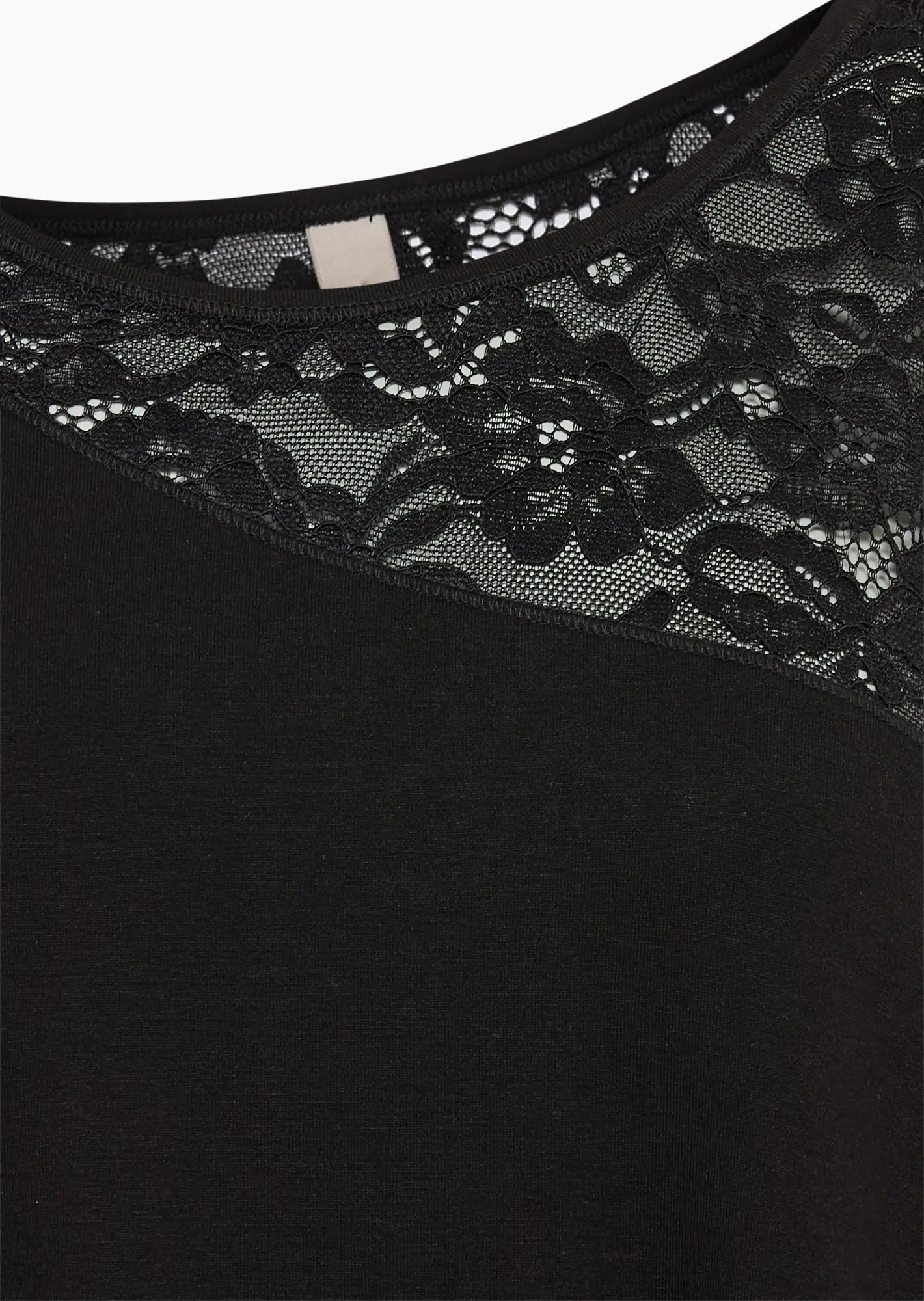 Zipfeliges Top mit Spitze, schwarz