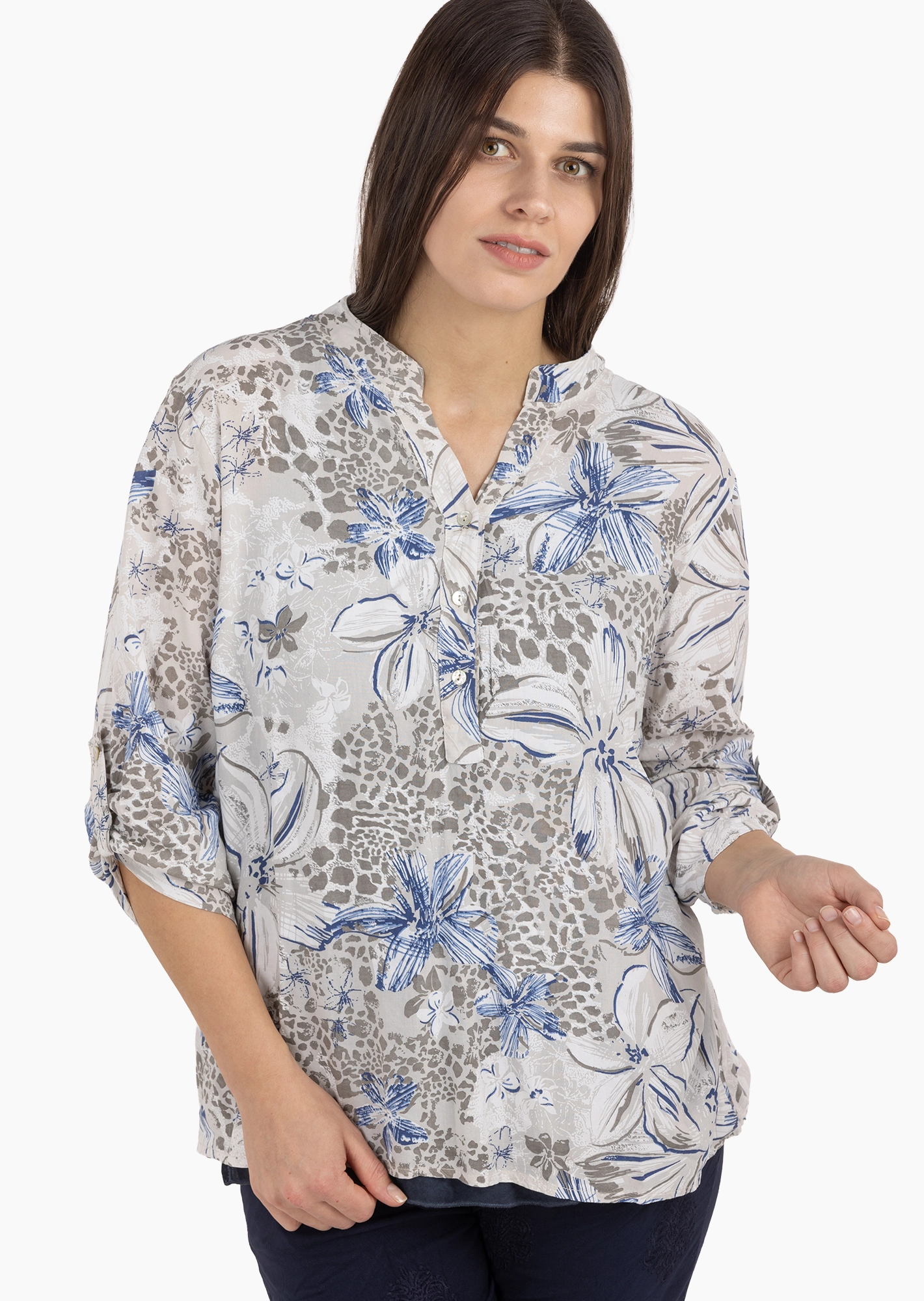Bluse im Alloverprint, crema