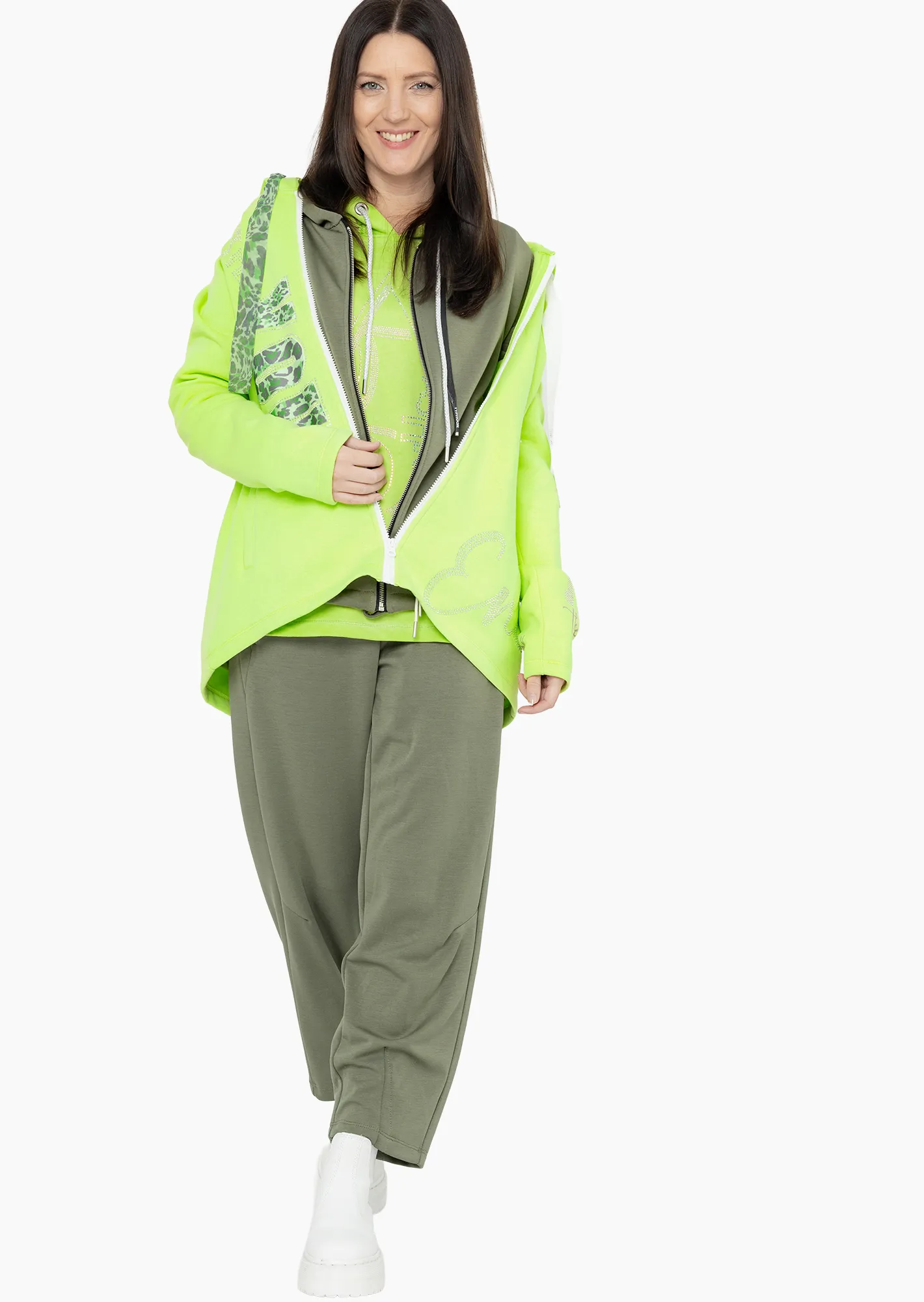 Sweatjacke 'Enough', granny