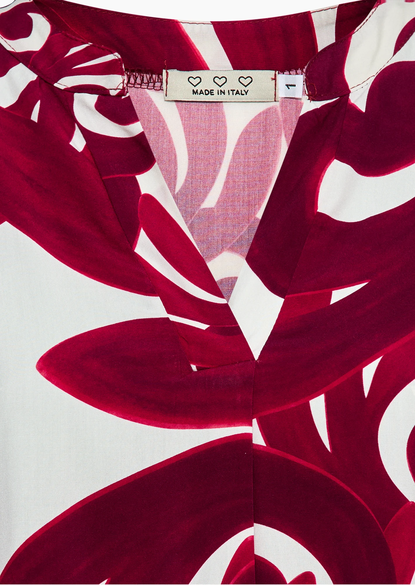 Bluse im Alloverprint, burgund