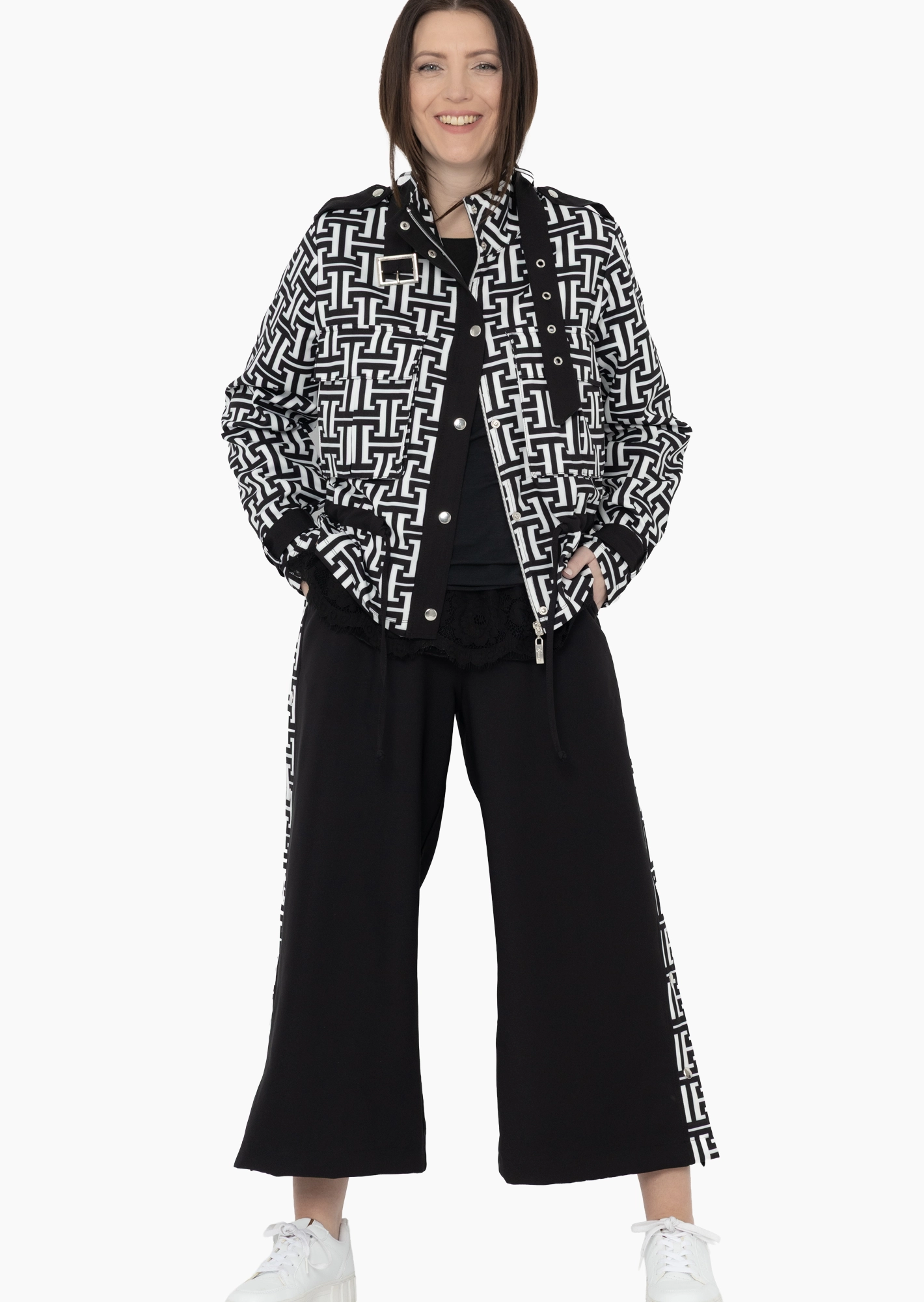 Jacke mit stylischem Muster, schwarz-offwhite