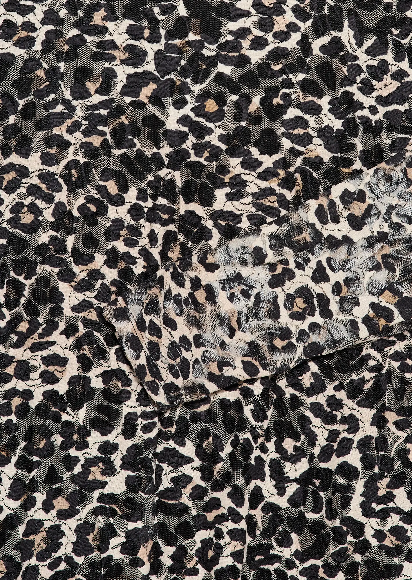 Kleid im Alloverleoprint, crema-schwarz